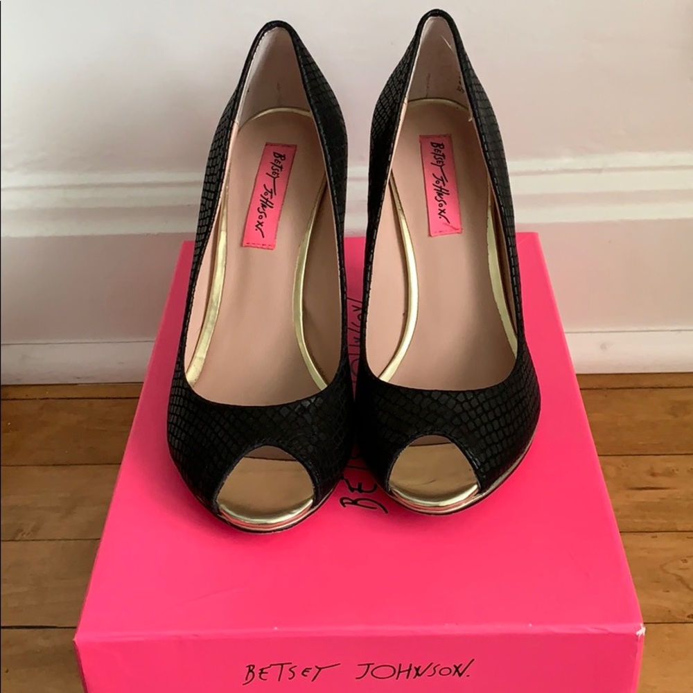 Betsey Johnson heels